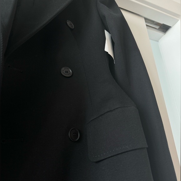 BALENCIAGA
Double-Breast Hourglass Wool Coat - Picture 5 of 13